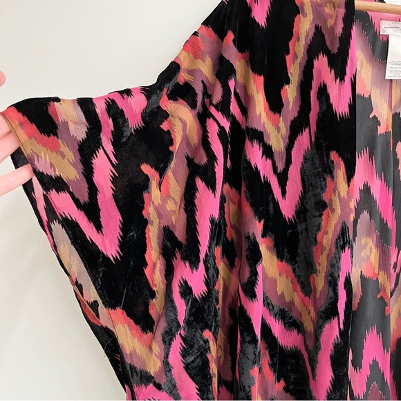 Free People Dripping Velvet Burnout Kimono Tassel Fringe OS - Picture 4 of 9